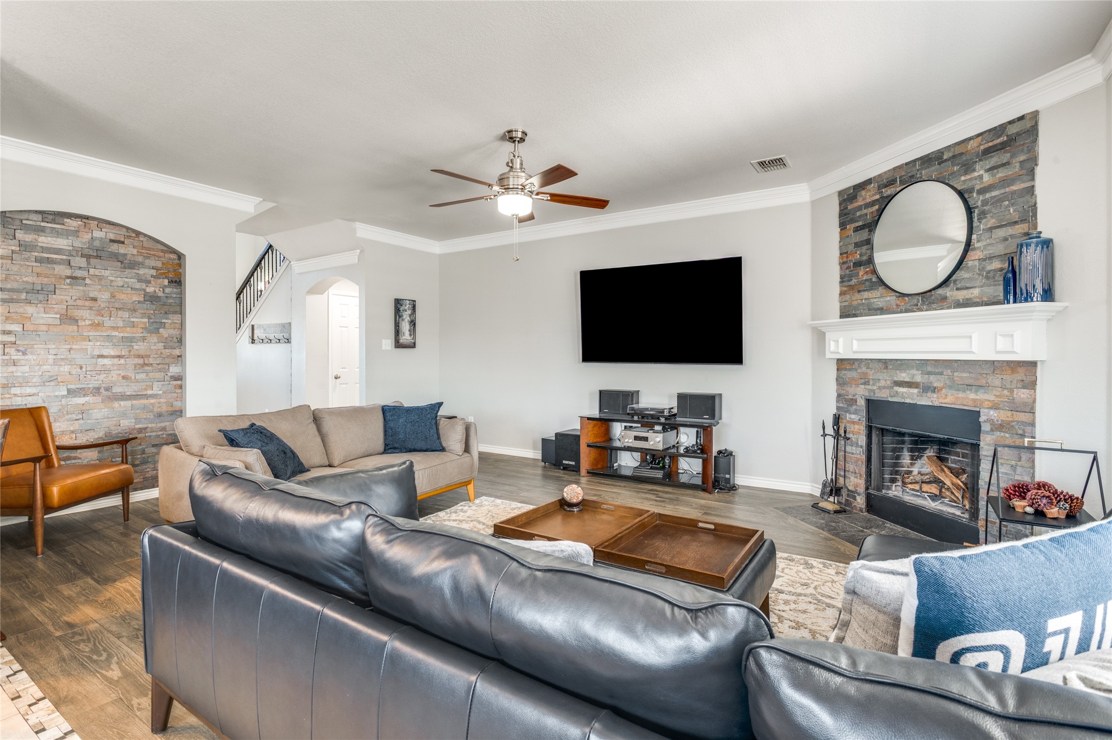 1984 Newport Drive Lancaster TX 75146