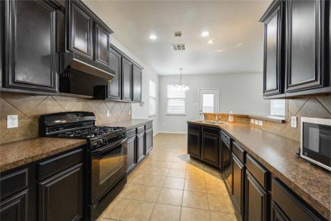 5049 Diamond Peak Court Mckinney TX 75071