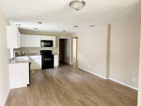 1624 Roy Street Gainesville TX 76240
