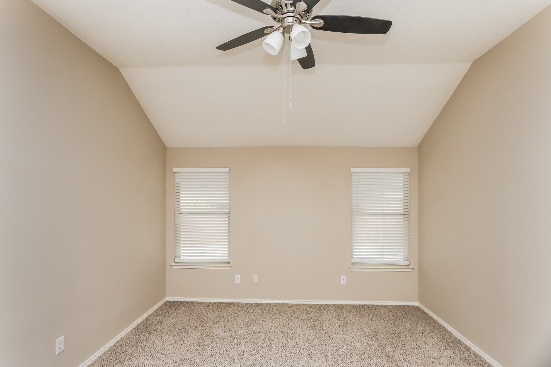 346 Mesquite Hill Drive Arlington TX 76002