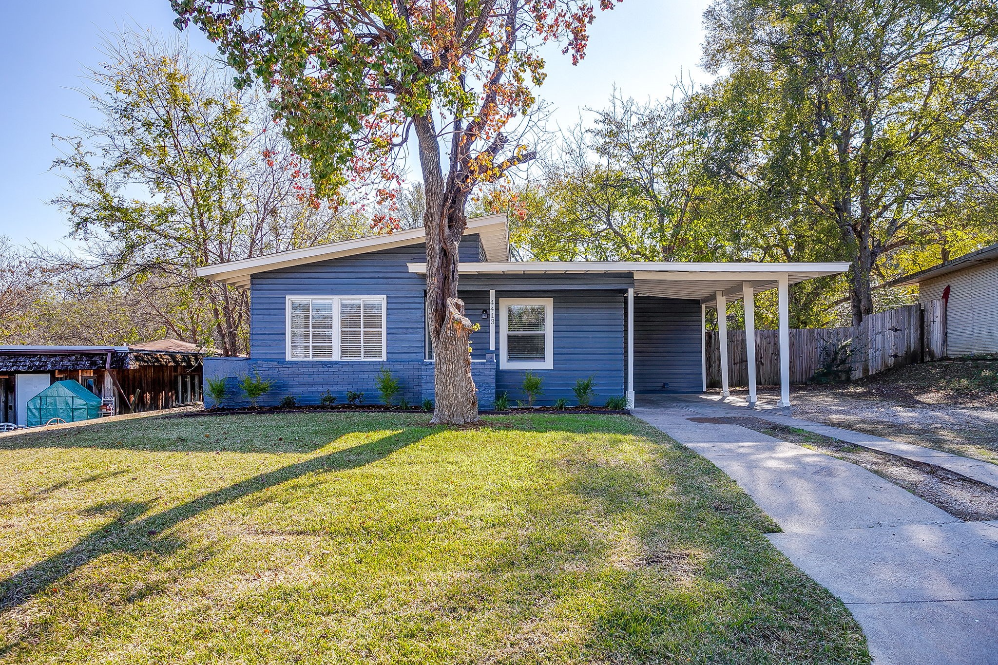 4413 Wellesley Avenue Fort Worth TX 76107