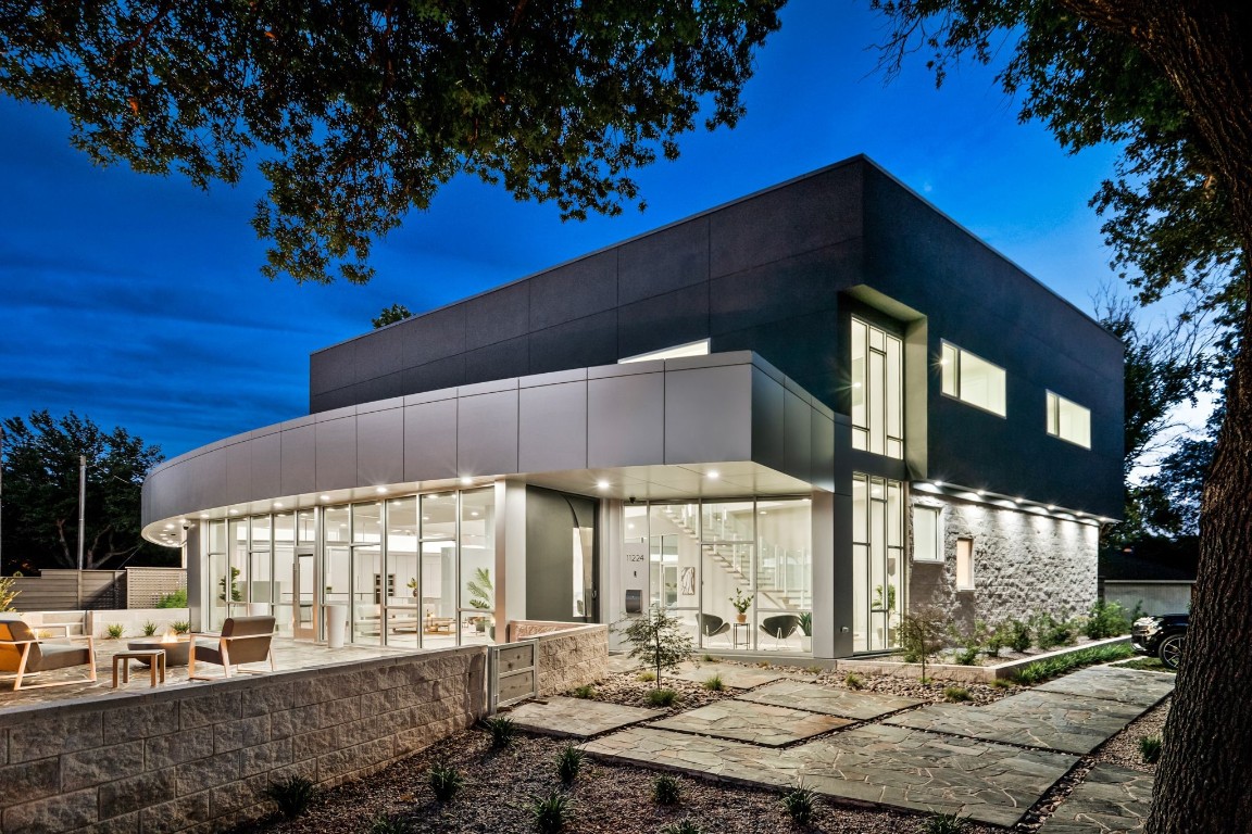 11224 Northland Circle Dallas TX 75230