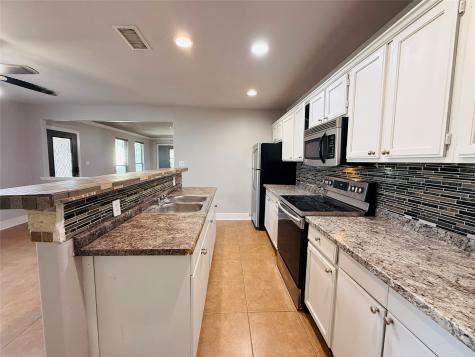 529 NW Private Road 147 Road Rice TX 75155