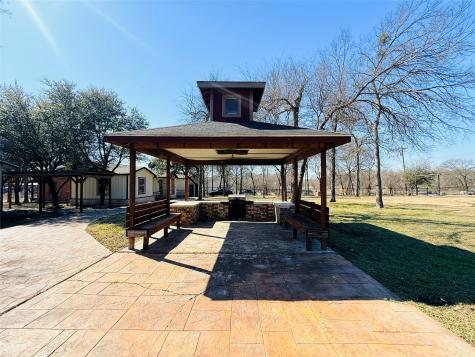 529 NW Private Road 147 Road Rice TX 75155