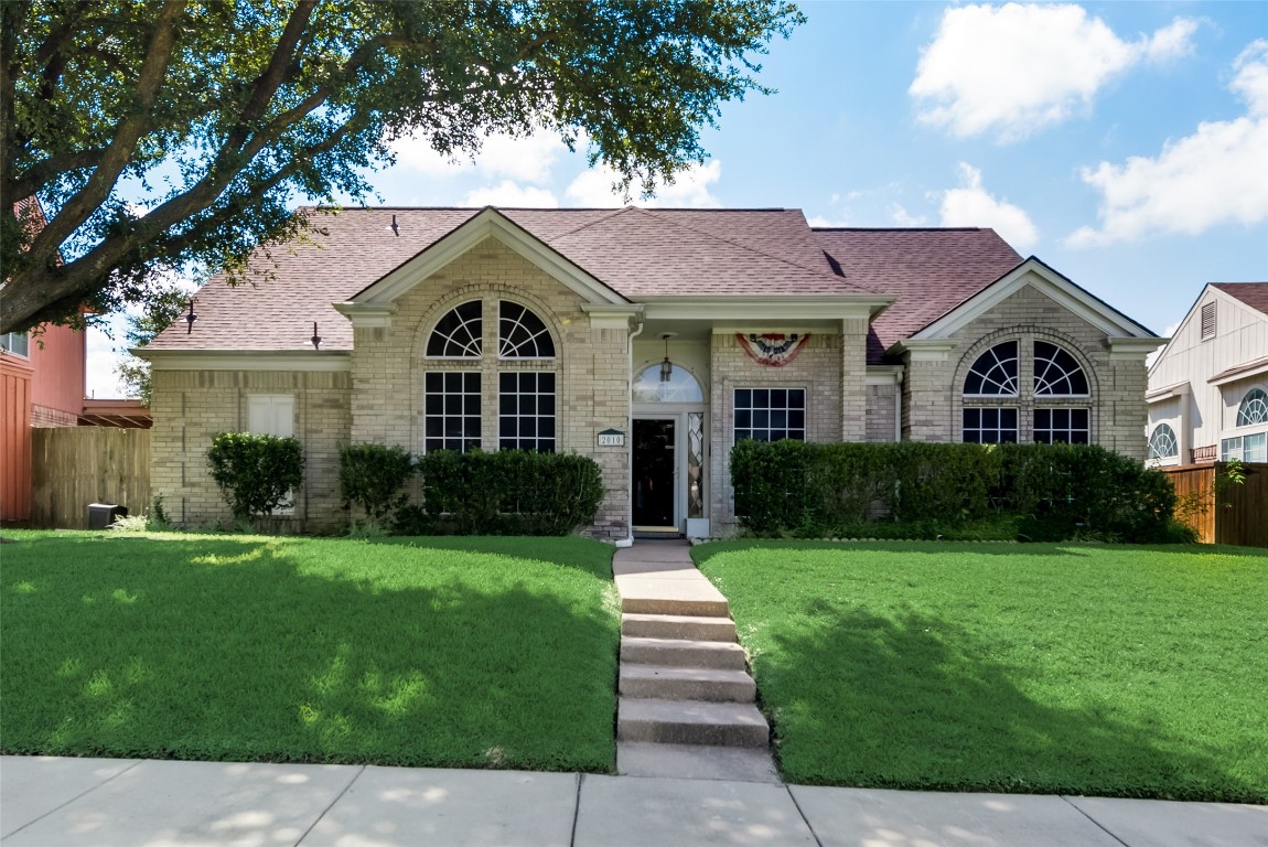 2010 Deepwood Street Mesquite TX 75181