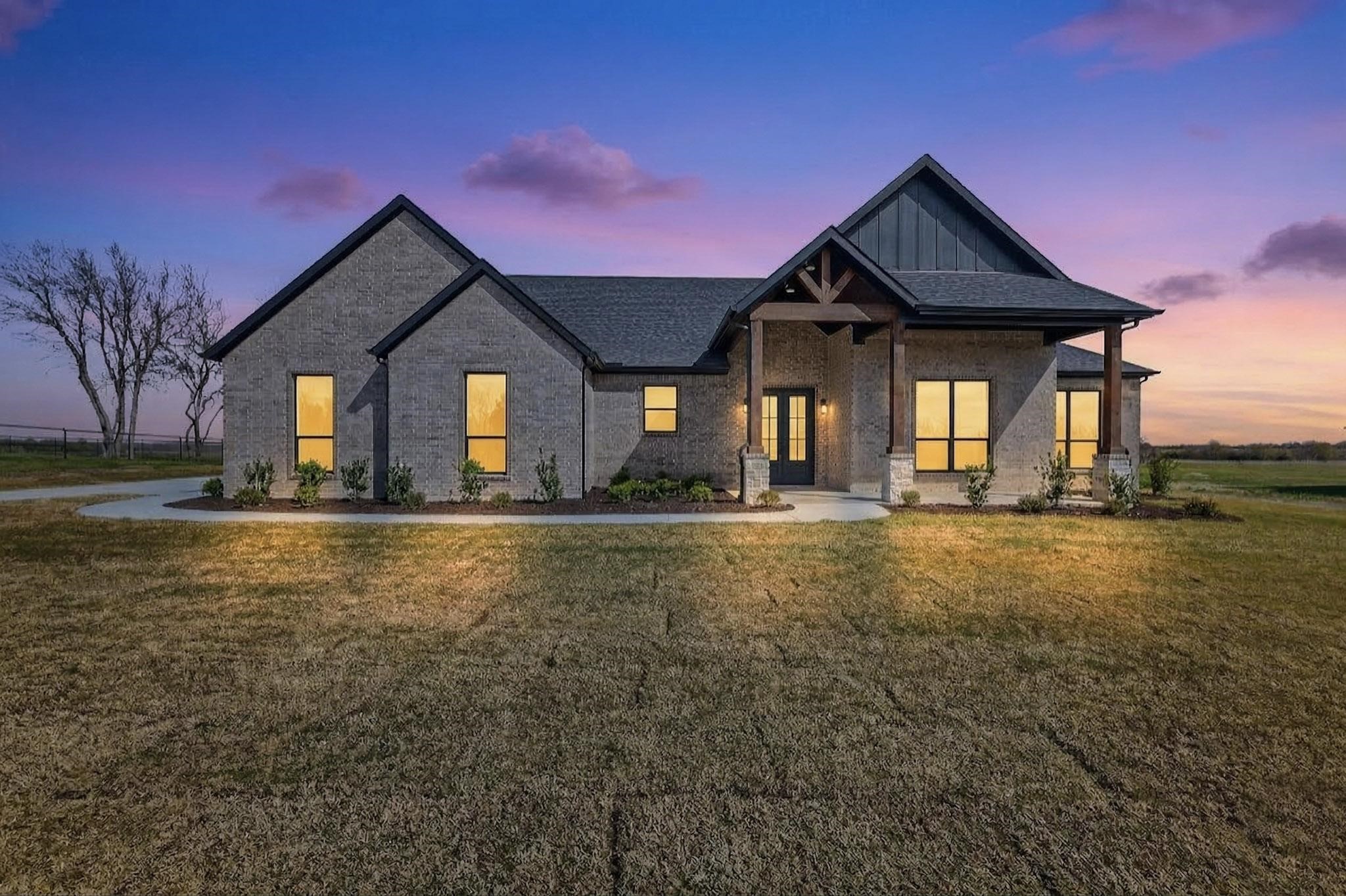 4961 County Road 1098 Celeste TX 75423