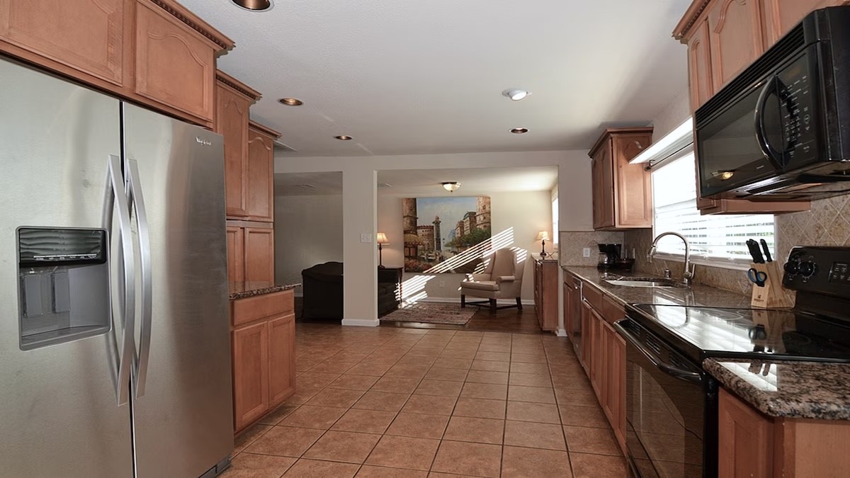 226 Elm Street Mckinney TX 75069