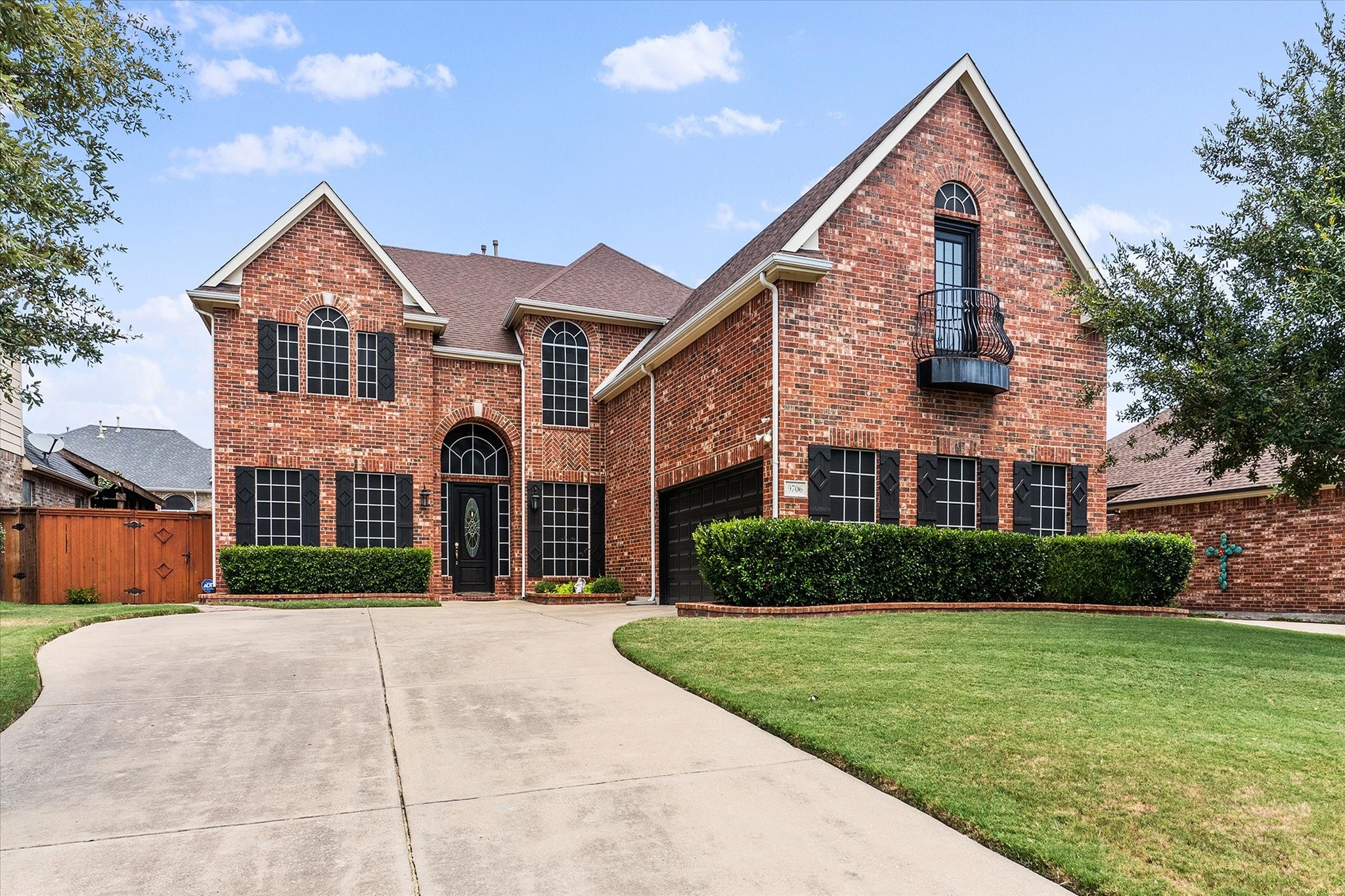 9706 Peach Tree Lane Rowlett TX 75089
