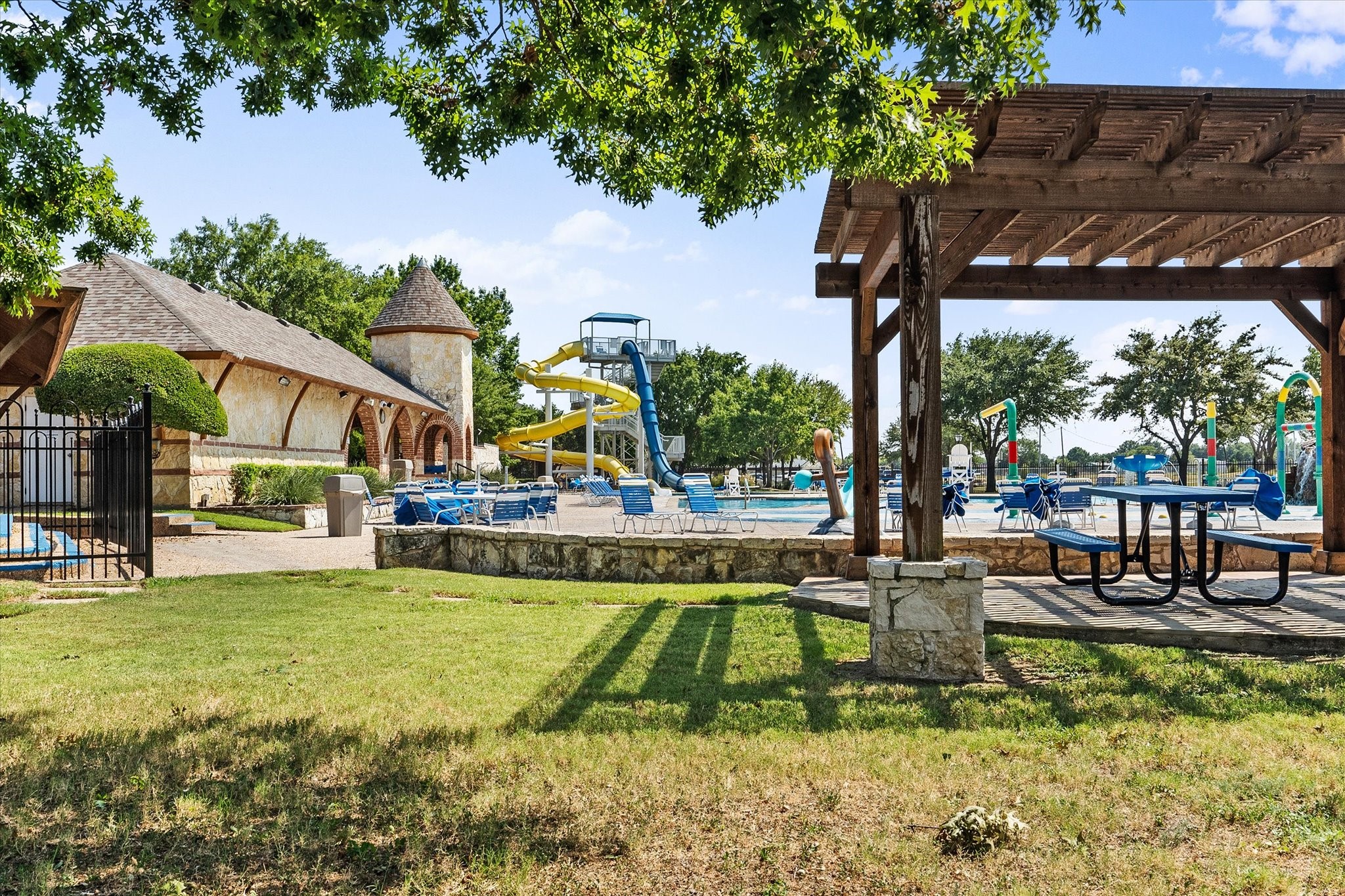 9706 Peach Tree Lane Rowlett TX 75089