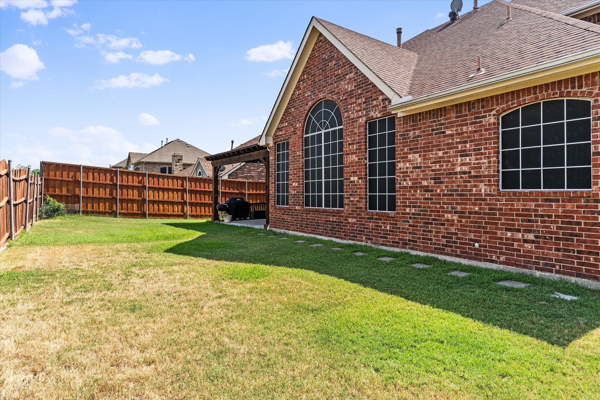 9706 Peach Tree Lane Rowlett TX 75089