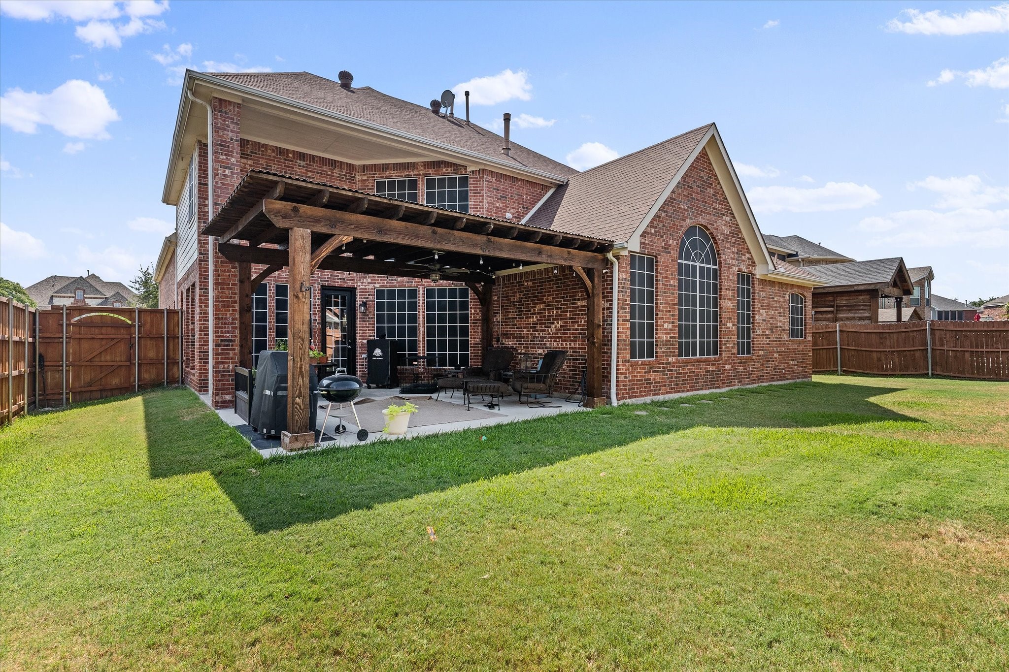 9706 Peach Tree Lane Rowlett TX 75089