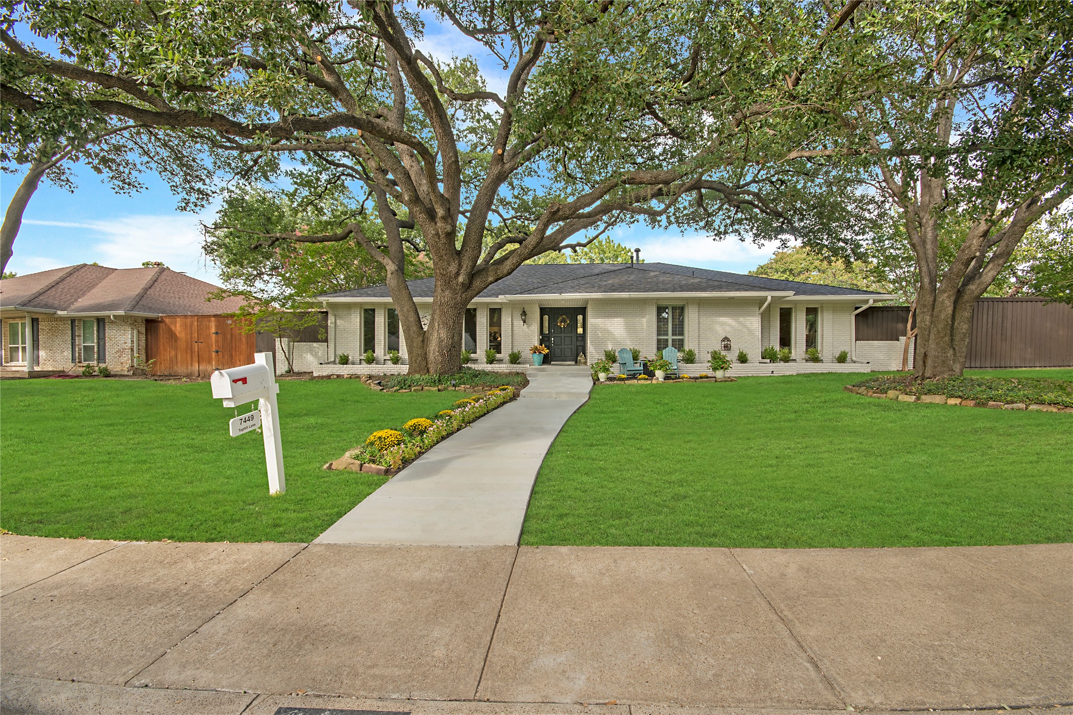7449 Tophill Lane Dallas TX 75248