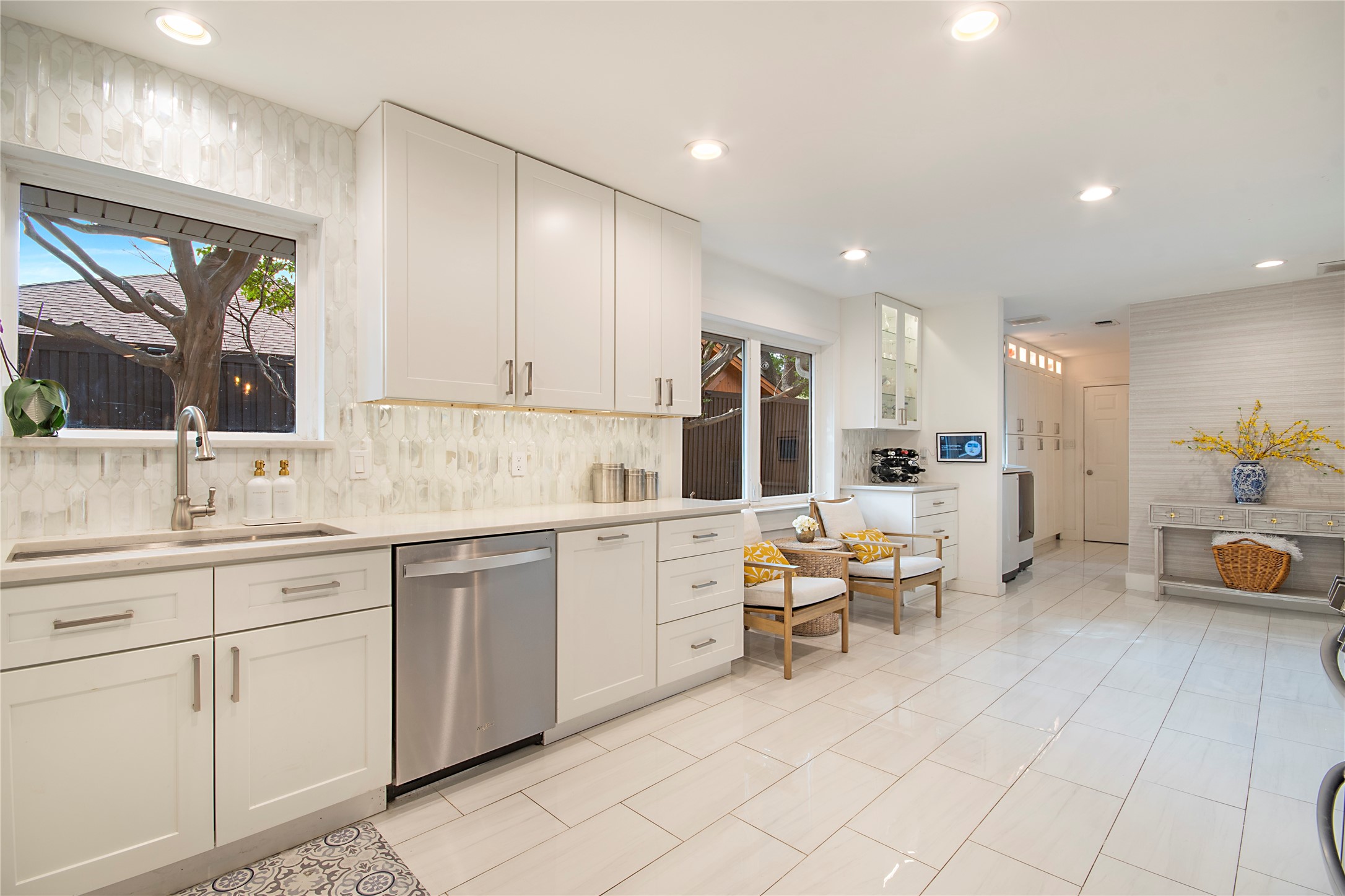 7449 Tophill Lane Dallas TX 75248