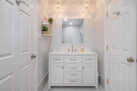 7449 Tophill Lane Dallas TX 75248