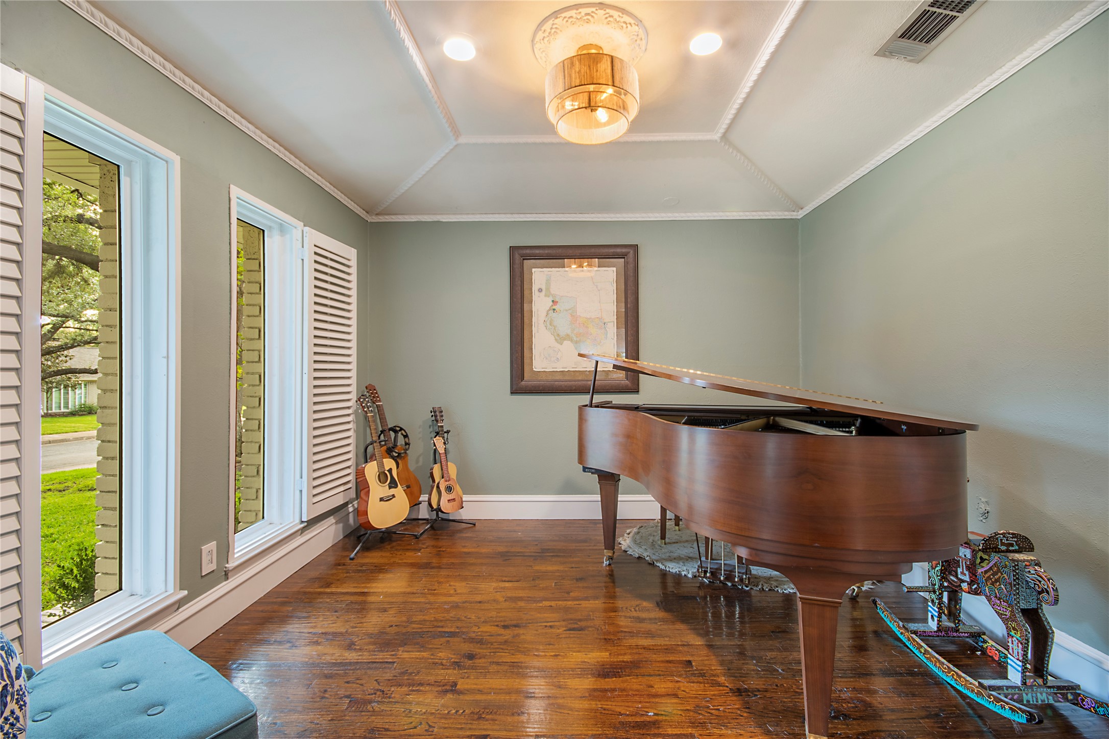 7449 Tophill Lane Dallas TX 75248