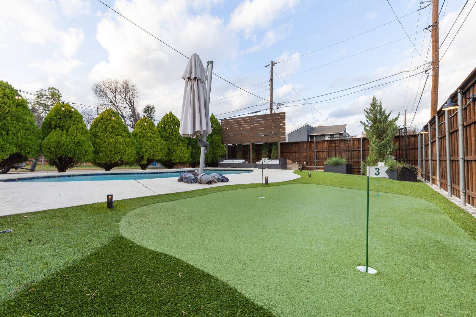 11067 Wallbrook Drive Dallas TX 75238