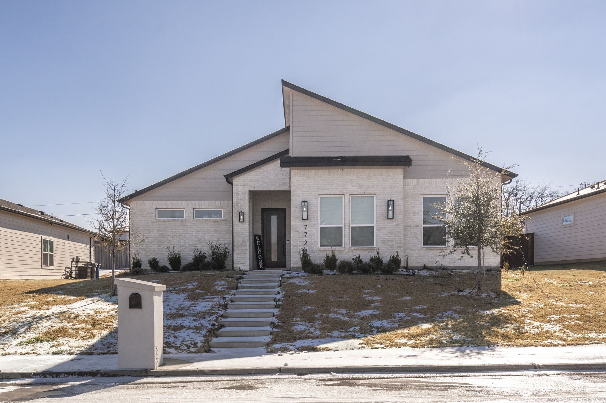 7722 Oak Garden Trail Dallas TX 75232