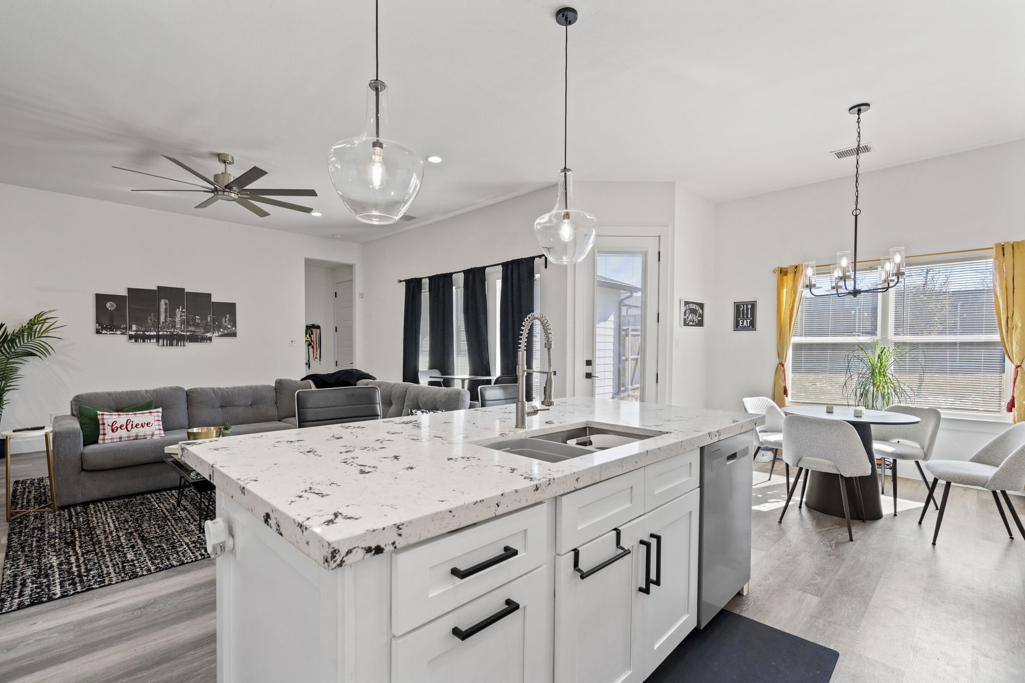7722 Oak Garden Trail Dallas TX 75232