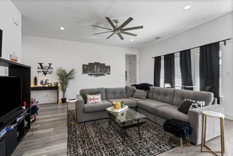 7722 Oak Garden Trail Dallas TX 75232