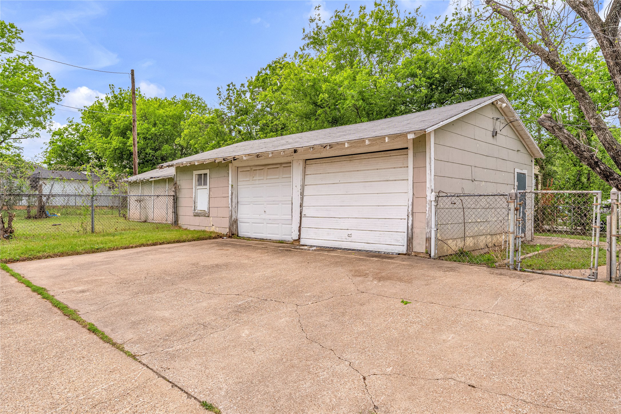 3500 N 21st Street Waco TX 76708
