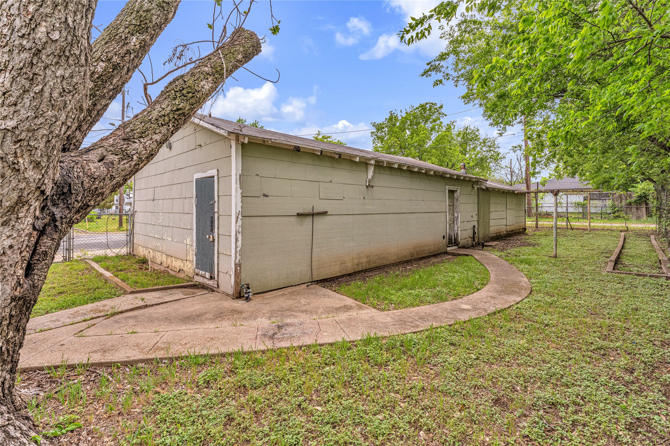 3500 N 21st Street Waco TX 76708