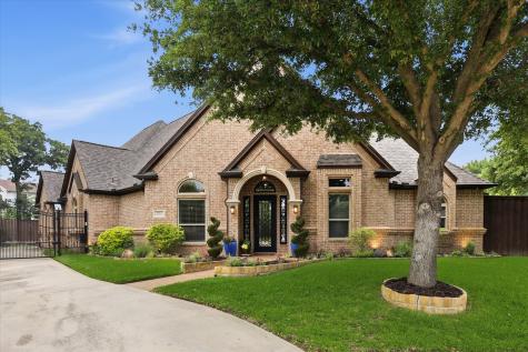 8953 Stratford Drive North Richland Hills TX 76182