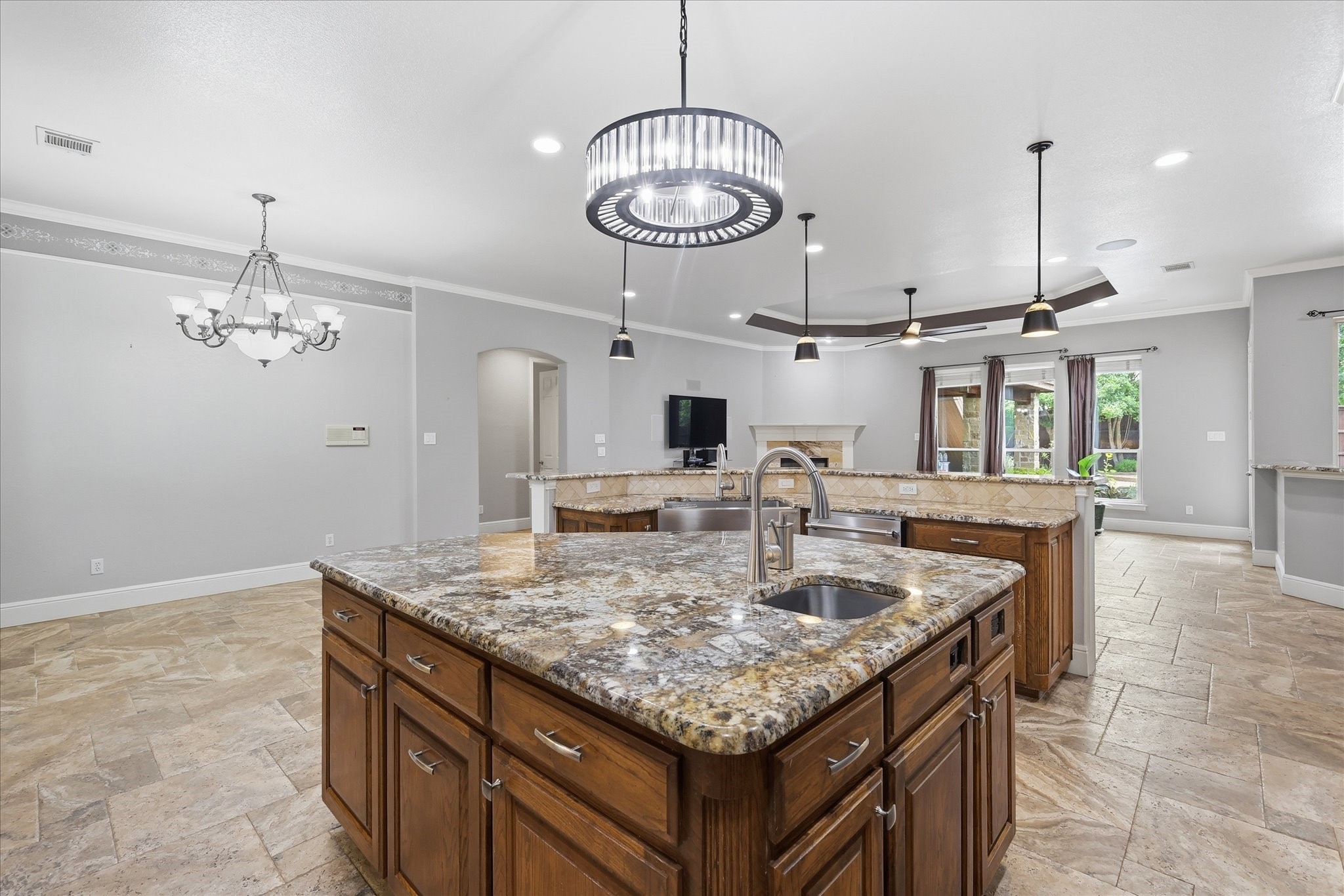 8953 Stratford Drive North Richland Hills TX 76182