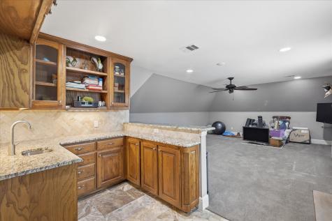 8953 Stratford Drive North Richland Hills TX 76182