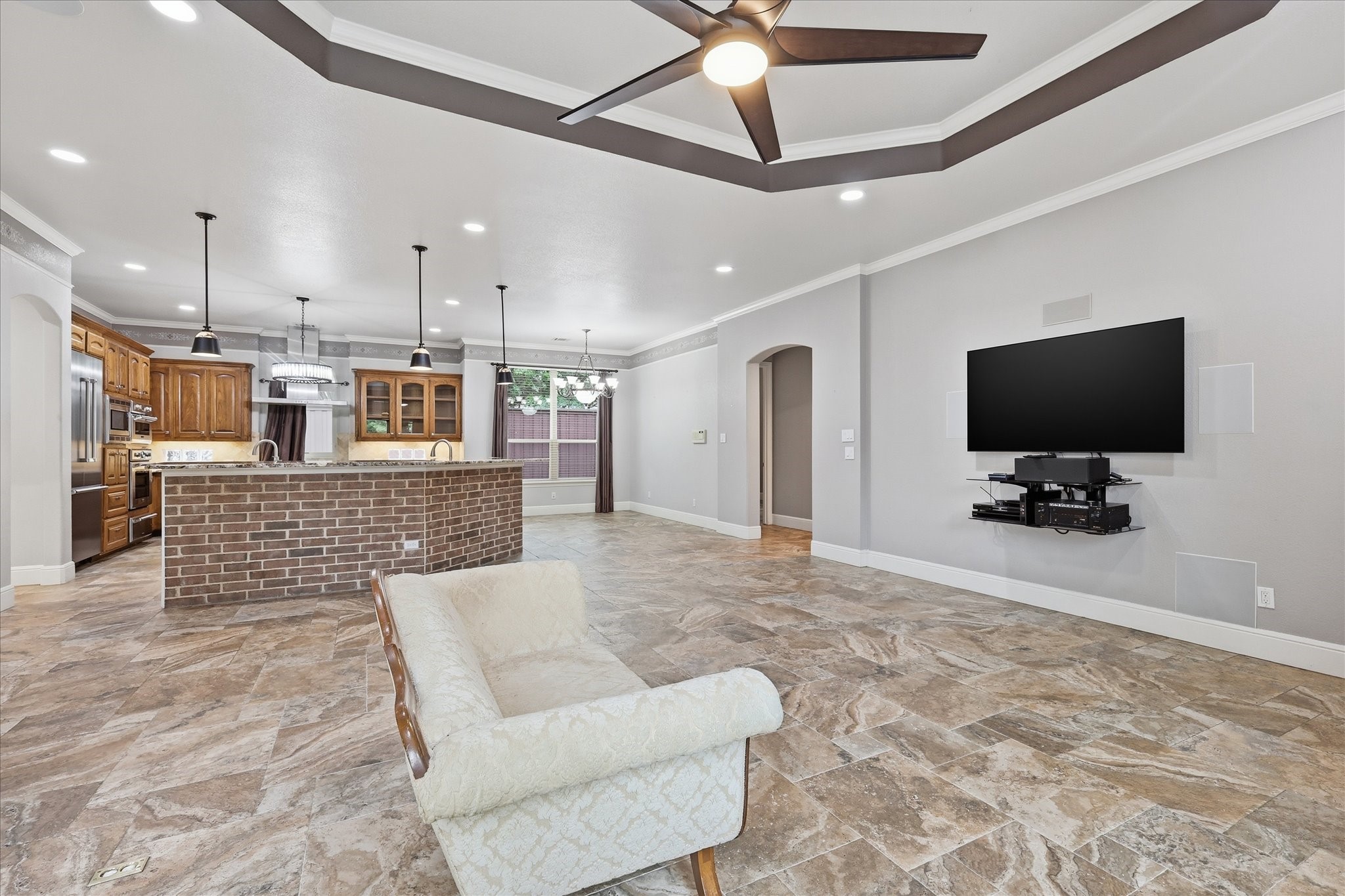 8953 Stratford Drive North Richland Hills TX 76182