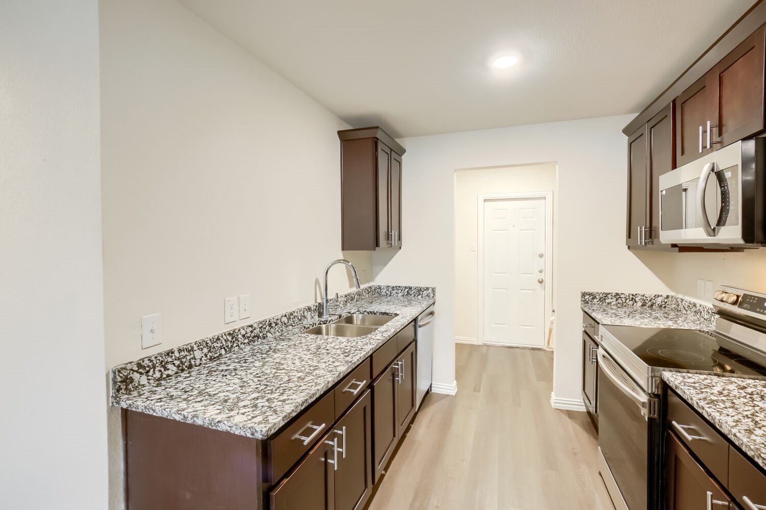 1900 N 17th Street Waco TX 76707