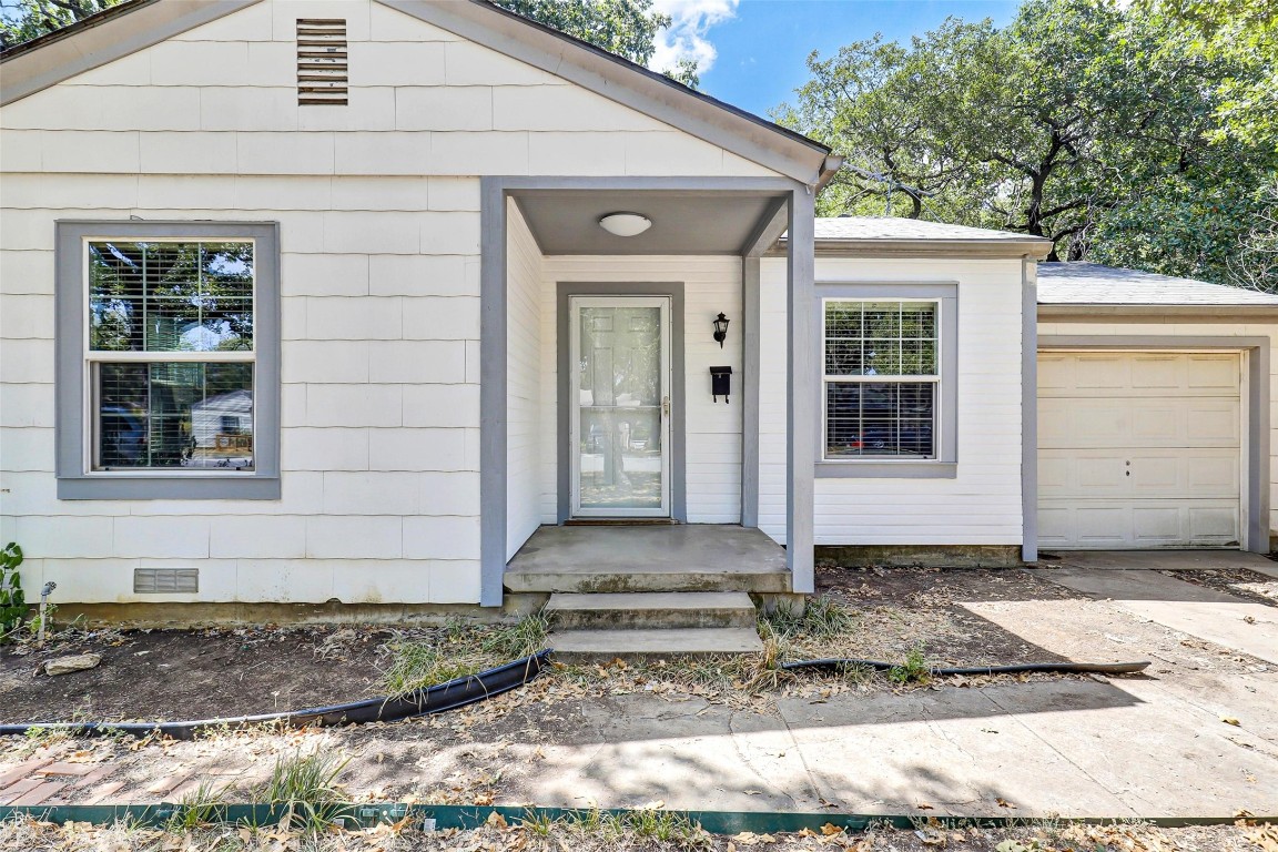 2828 Mcgee Street Fort Worth TX 76112