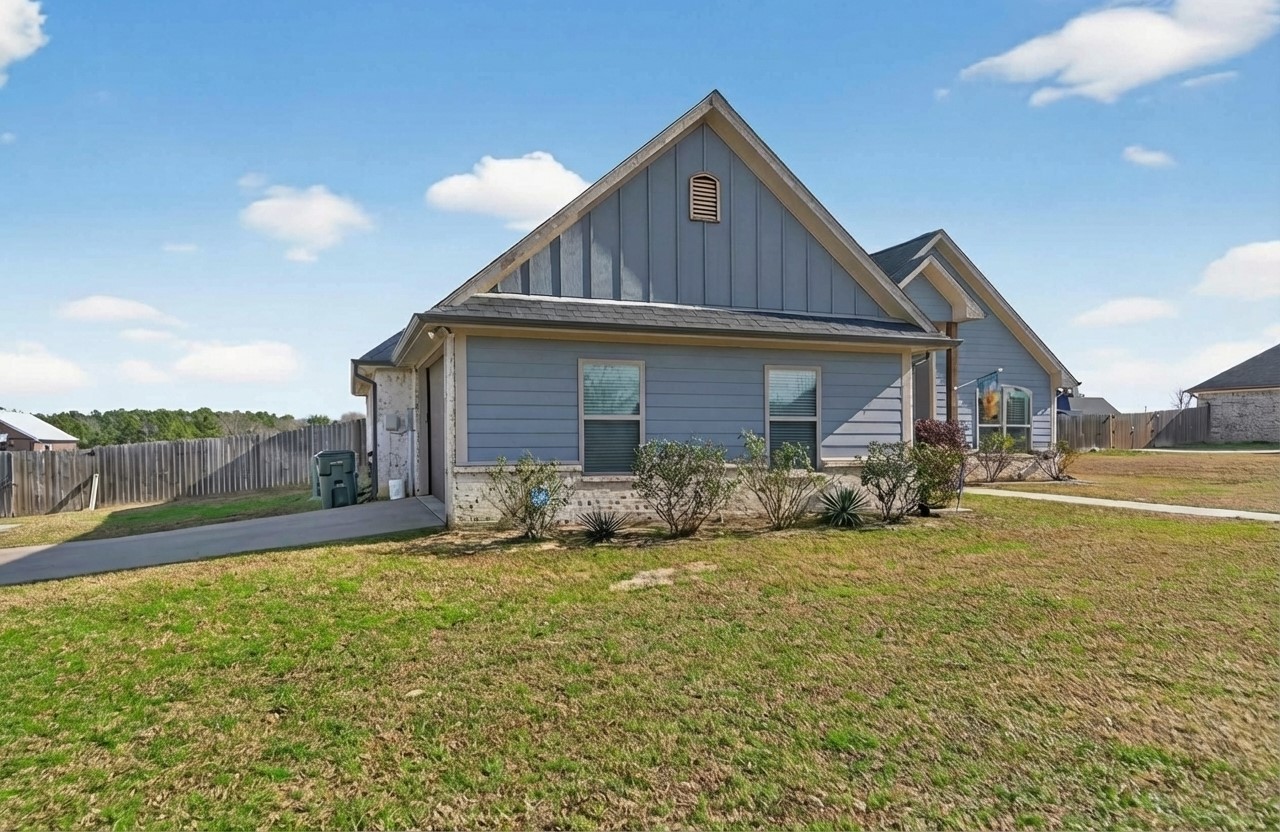 15802 County Road 472 Tyler TX 75706
