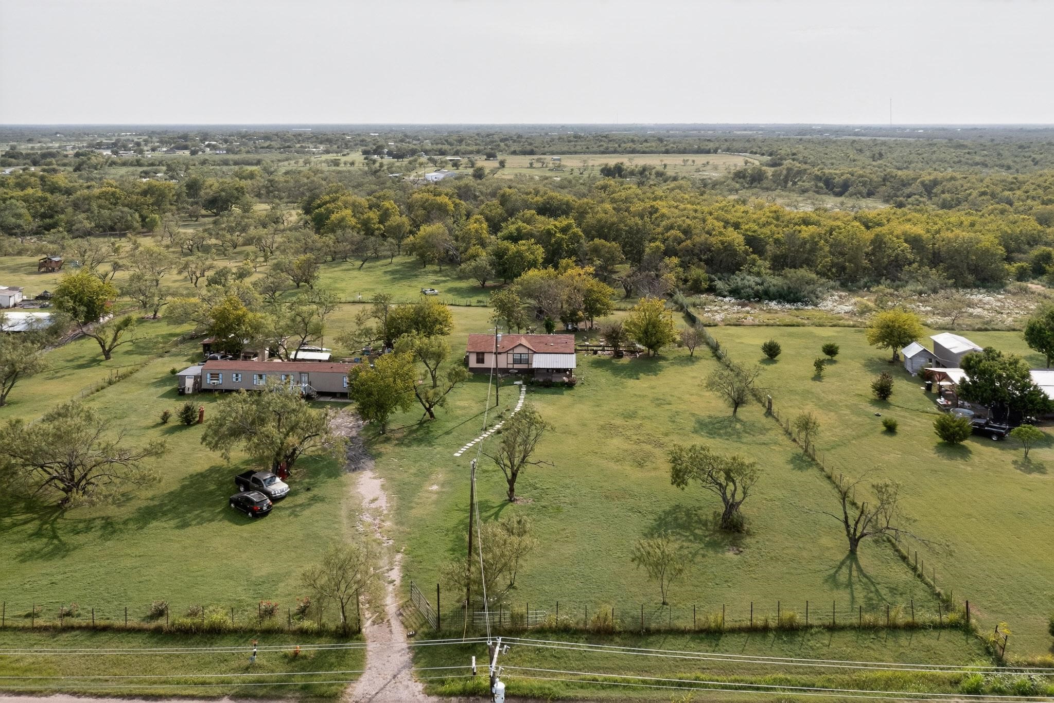 6711 County Road 140 Kaufman TX 75142