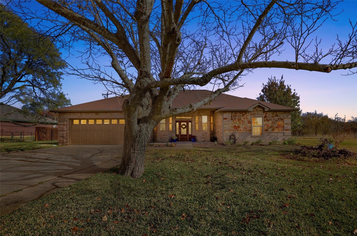 2601 E Renfro Street Burleson TX 76028