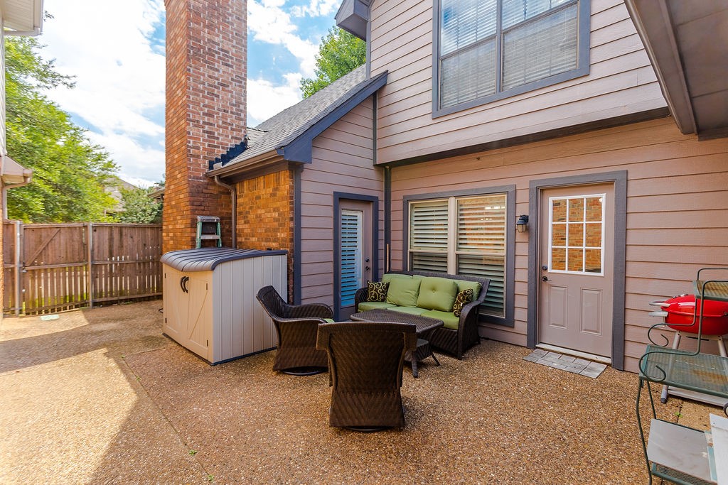 6019 Willow Wood Lane Dallas TX 75252
