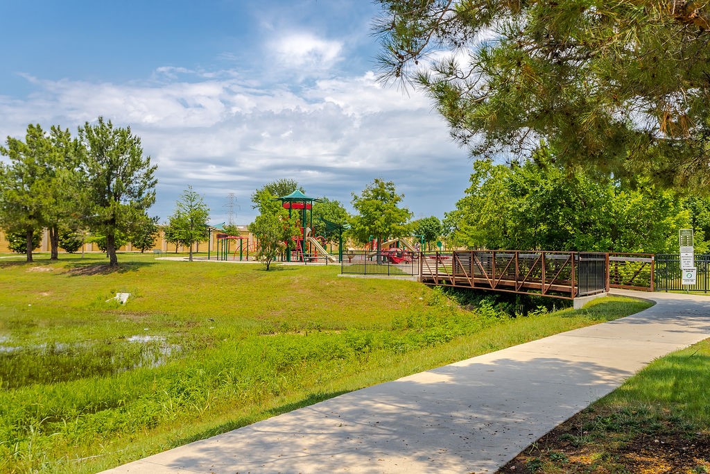 6019 Willow Wood Lane Dallas TX 75252