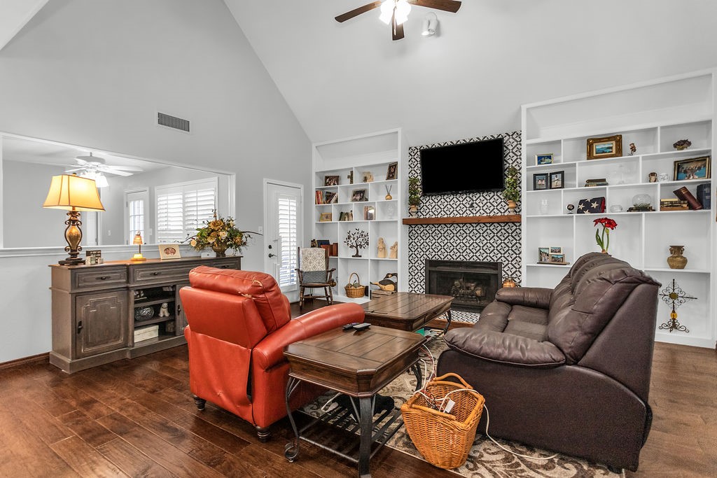 6019 Willow Wood Lane Dallas TX 75252