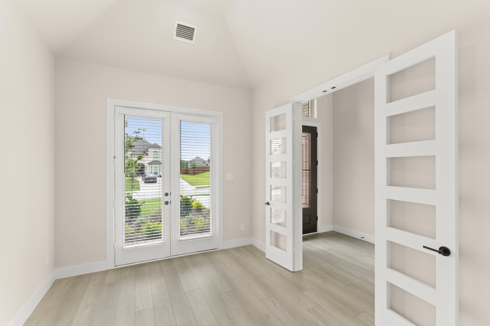 513 Pond Springs Drive Desoto TX 75115