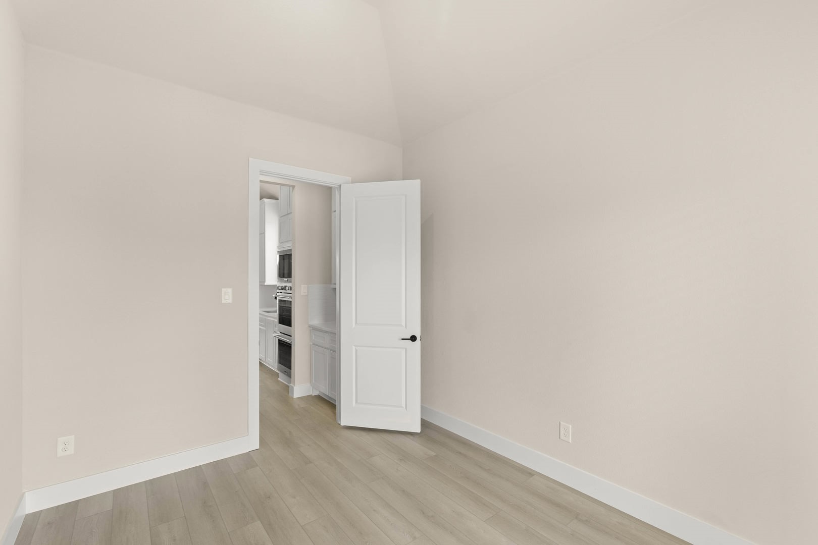 513 Pond Springs Drive Desoto TX 75115