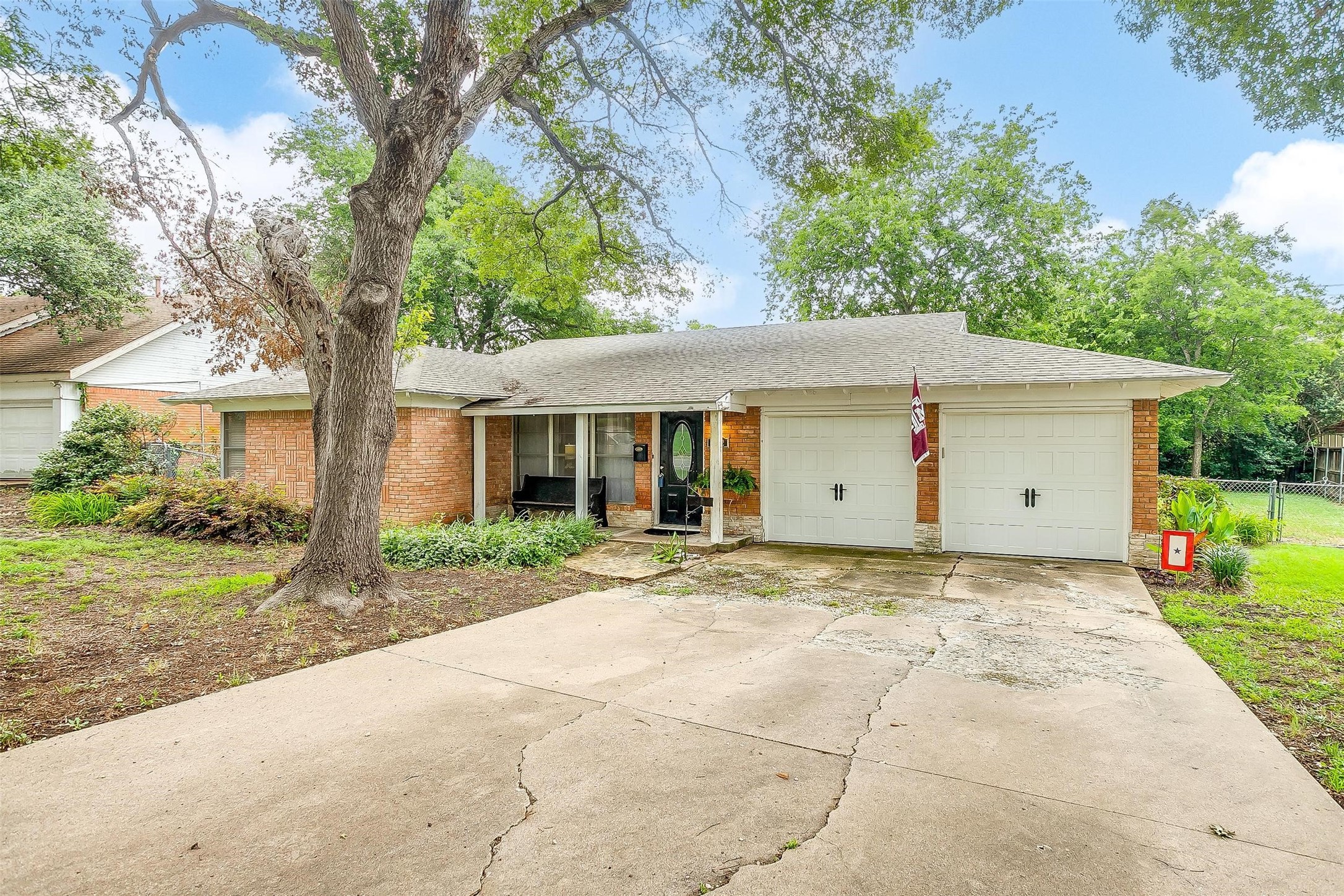 4812 Inwood Road Fort Worth TX 76109