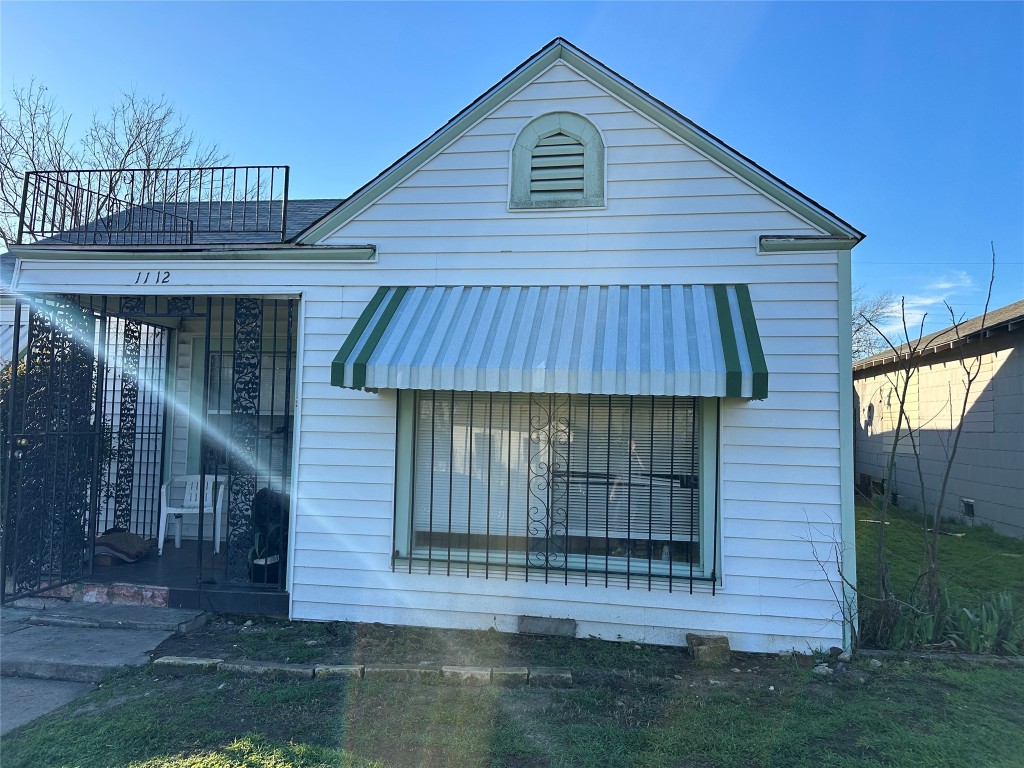 1112 E Mulkey Street Fort Worth TX 76104