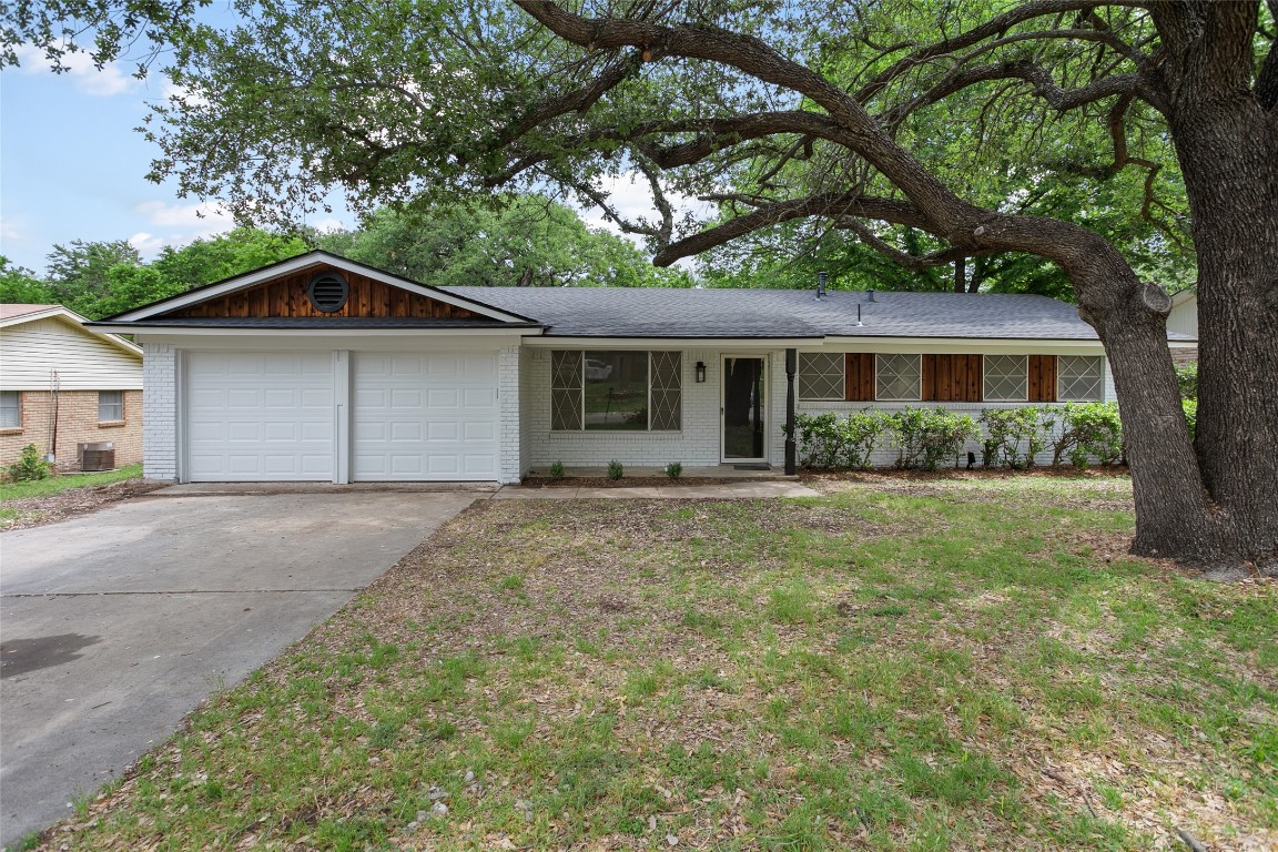 1009 Ferndale Avenue Azle TX 76020