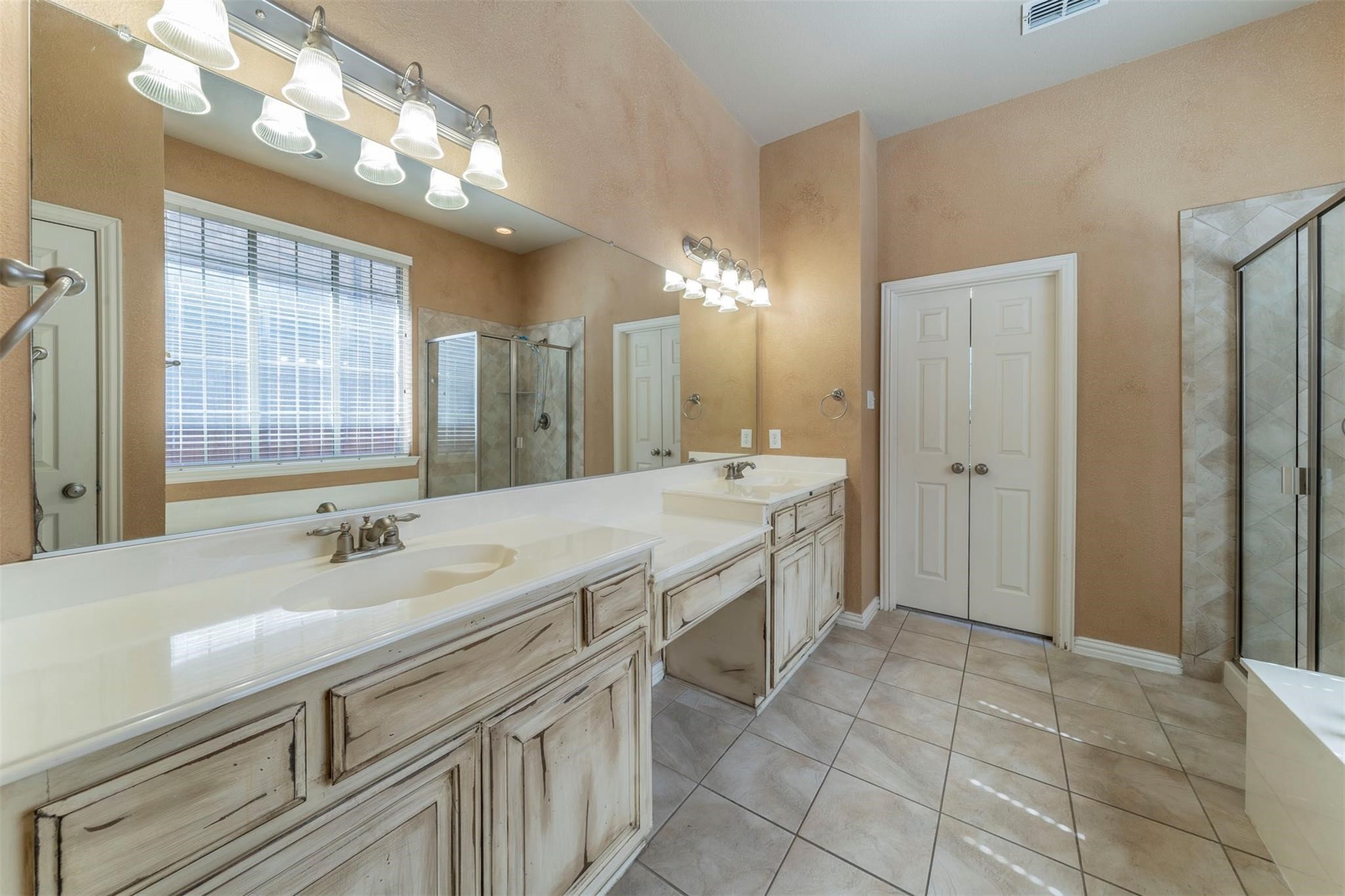 1364 Aubrey Lane Frisco TX 75033