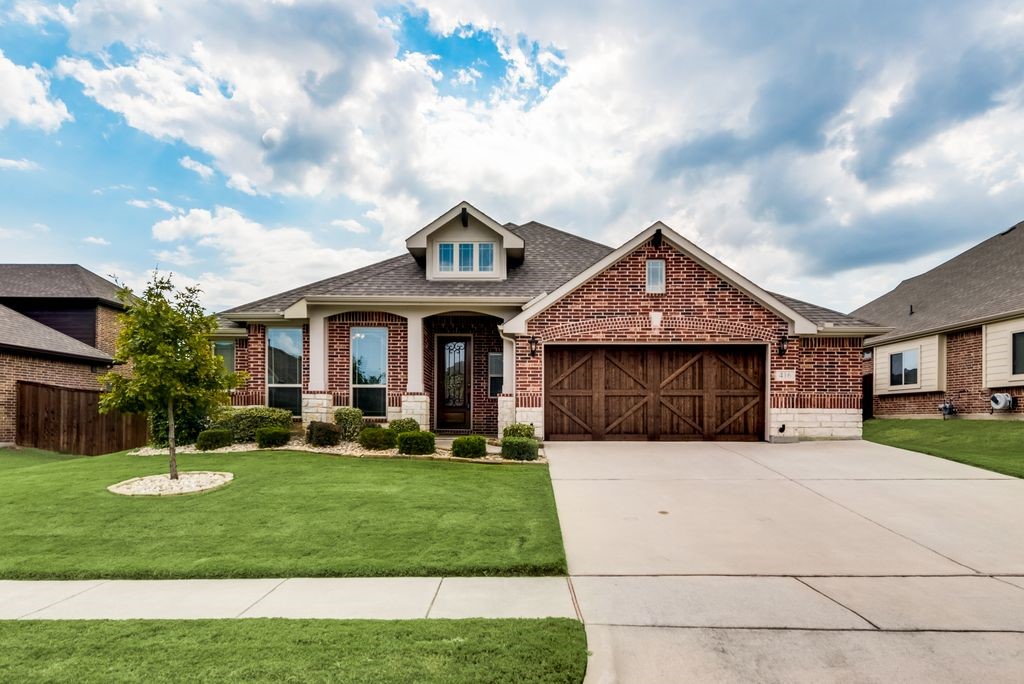 416 Rushcreek Drive Wylie TX 75098