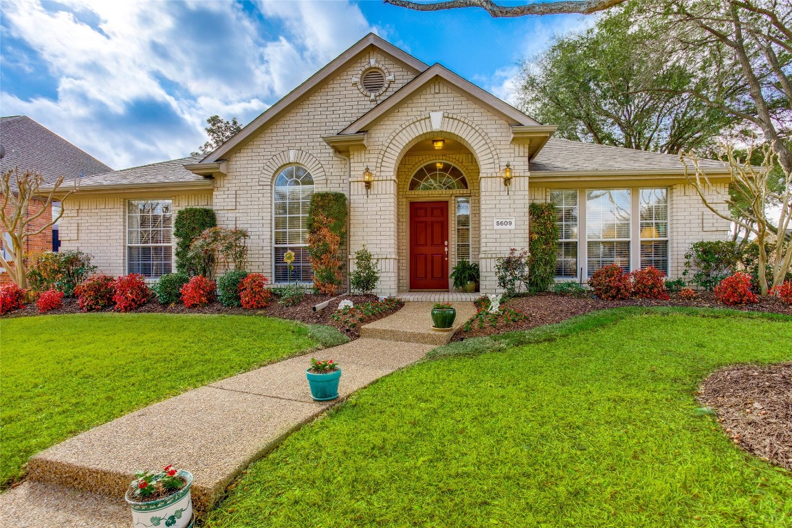 5609 Deer Brook Road Garland TX 75044