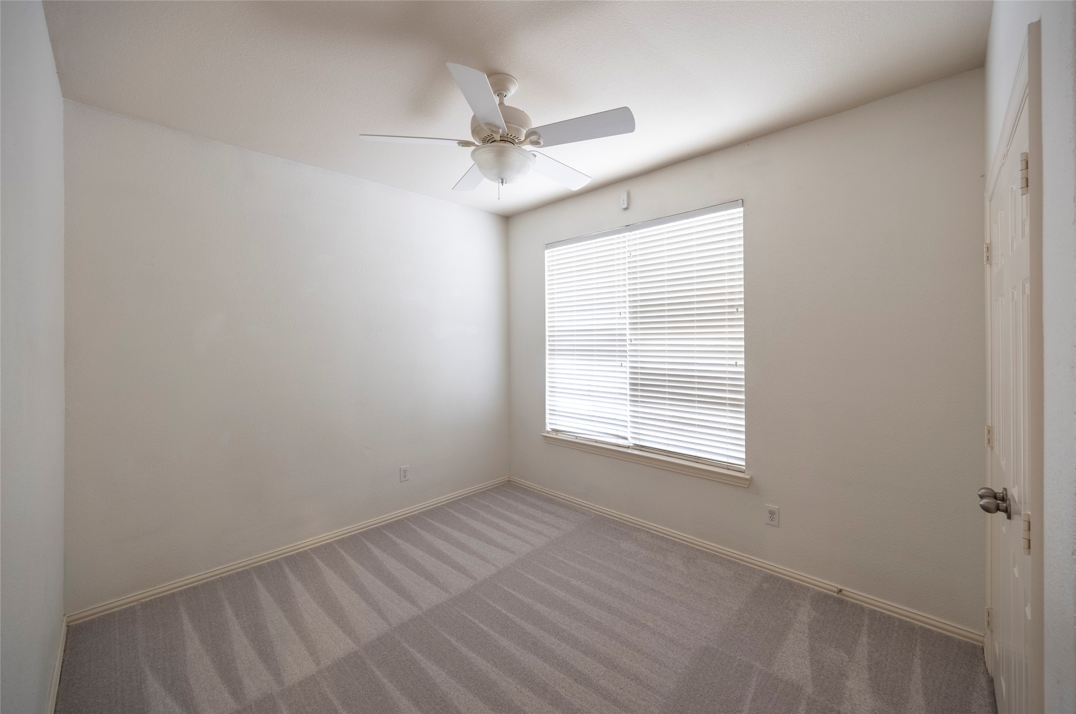1401 Stone Mountain Parkway Savannah TX 76227