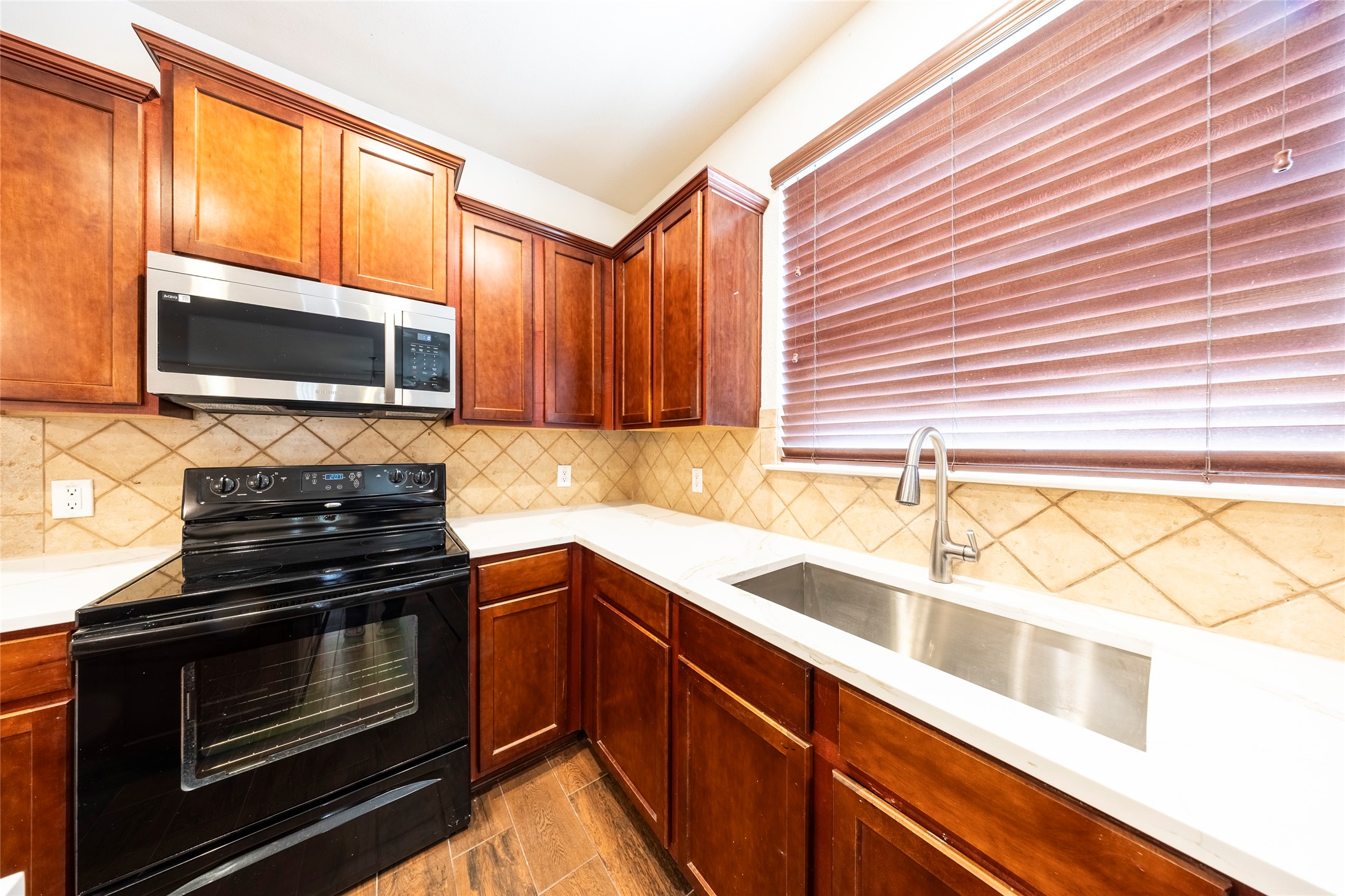 1401 Stone Mountain Parkway Savannah TX 76227