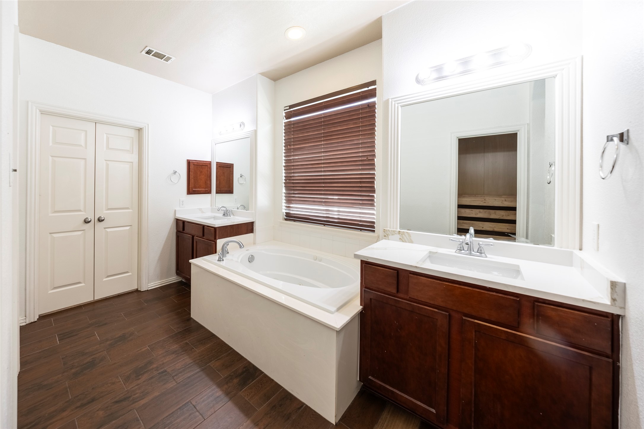 1401 Stone Mountain Parkway Savannah TX 76227