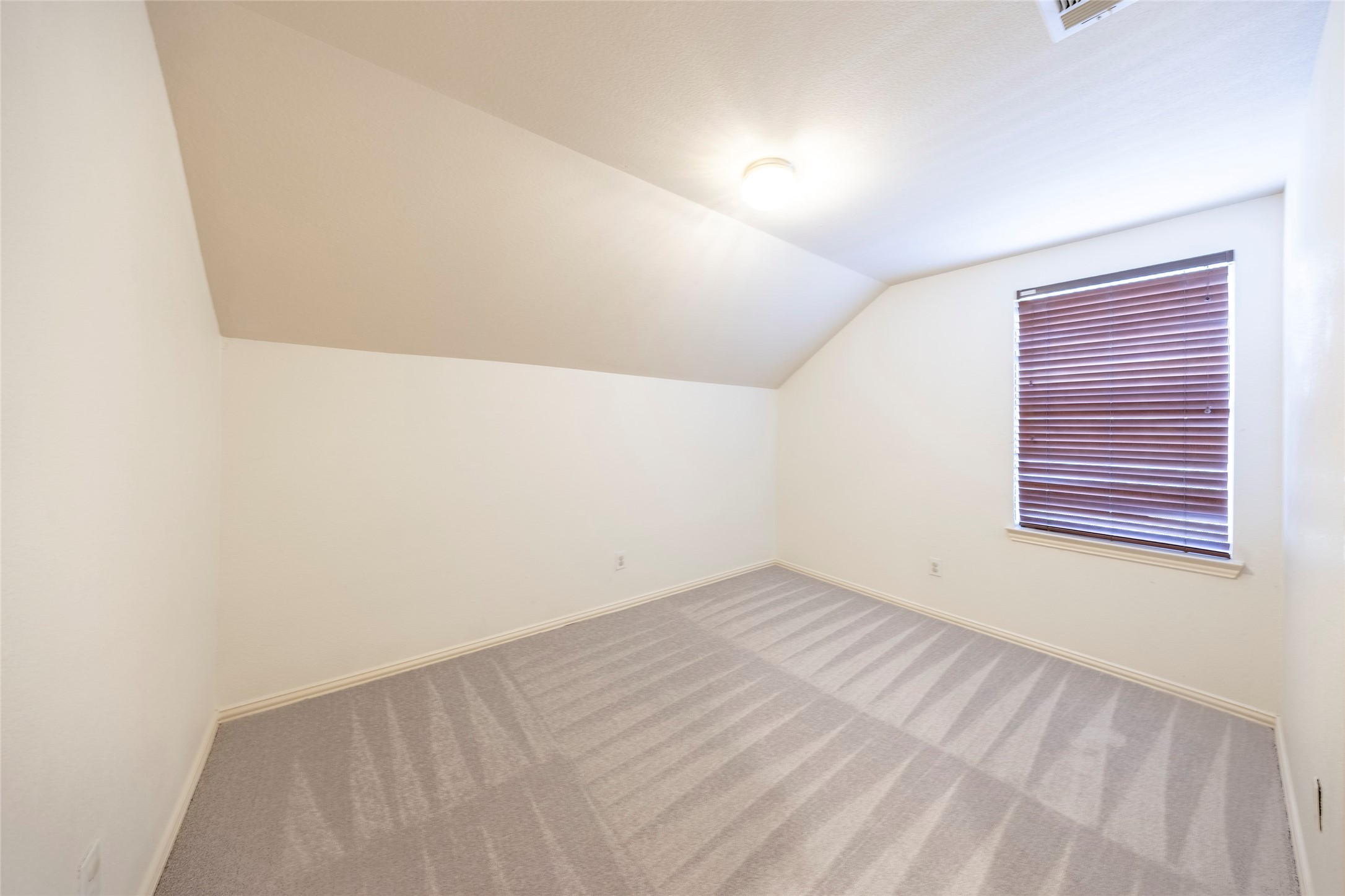 1401 Stone Mountain Parkway Savannah TX 76227