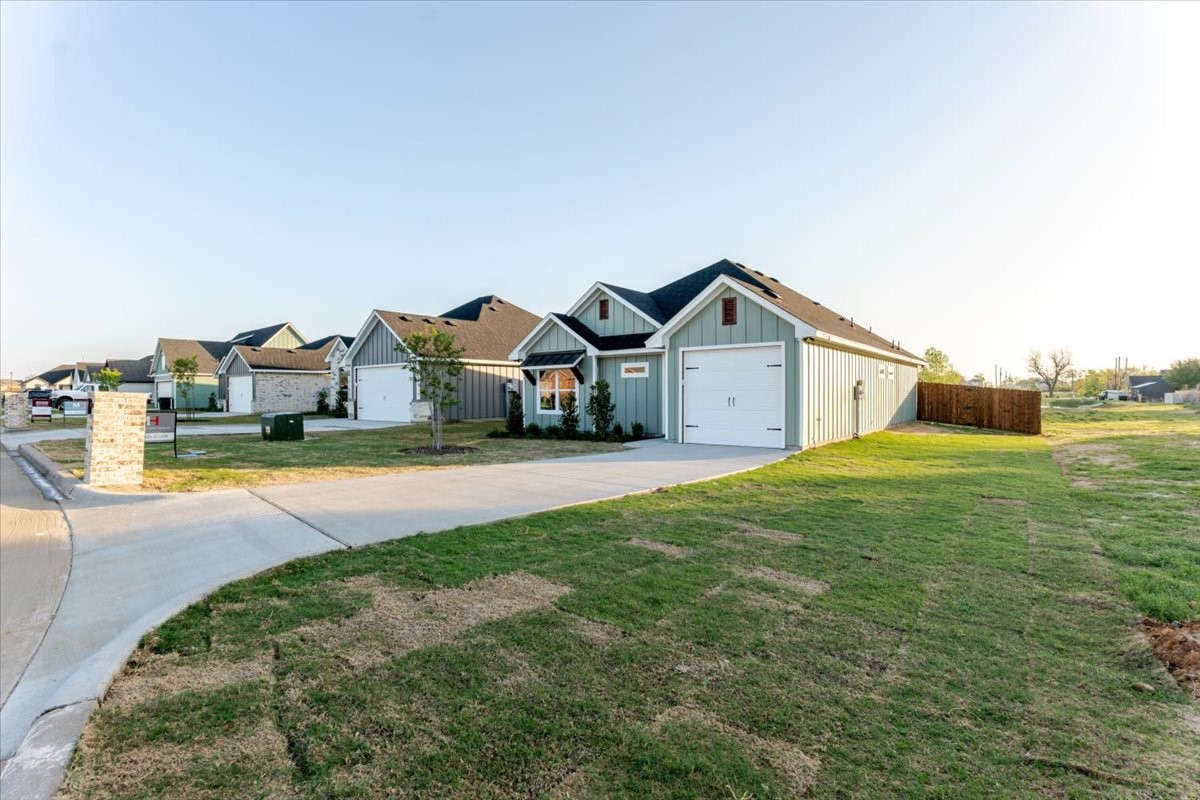 9209 Parkview Circle Tolar TX 76476
